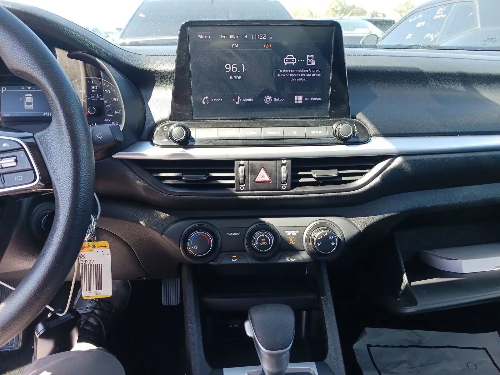 Used 2024 Kia Forte LXS image 7