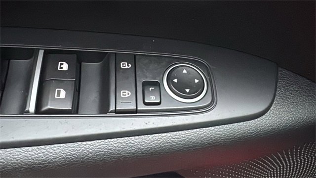 Used 2024 Kia Forte LXS image 11