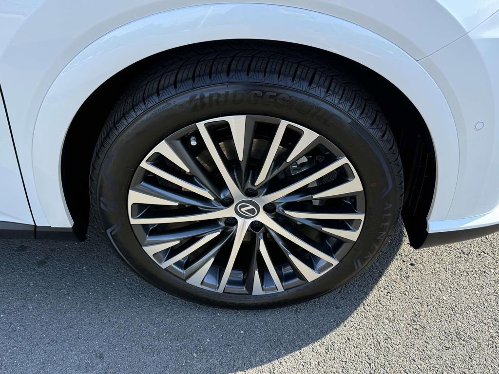 Used 2026 Lexus RX 350 Premium Plus w/ Convenience Package AWD/4WD image 7