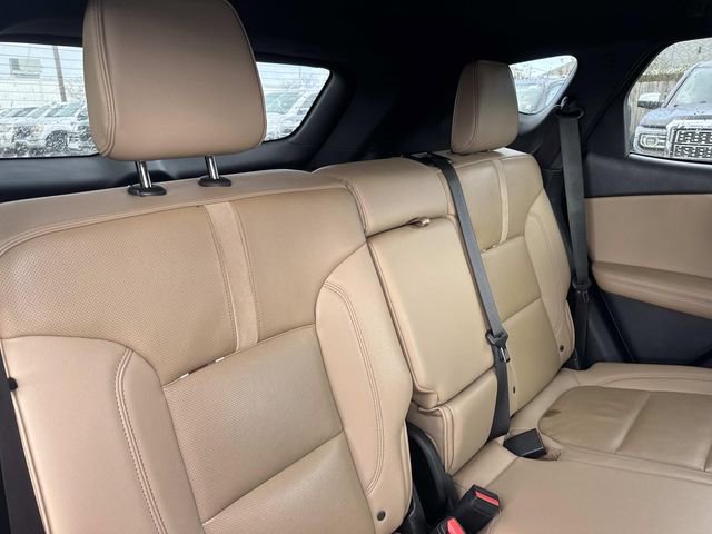 Used 2021 Chevrolet Blazer Premier w/ Driver Confidence II Package FWD image 12
