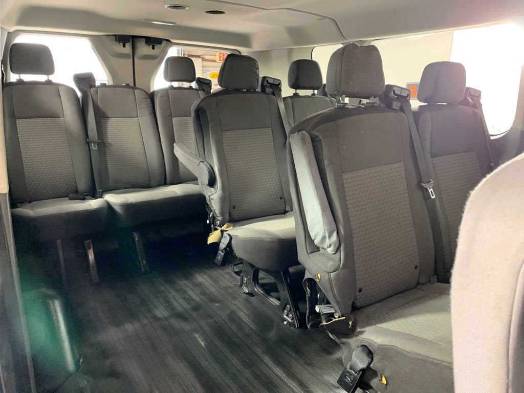 Used 2021 Ford Transit 350 XLT image 30