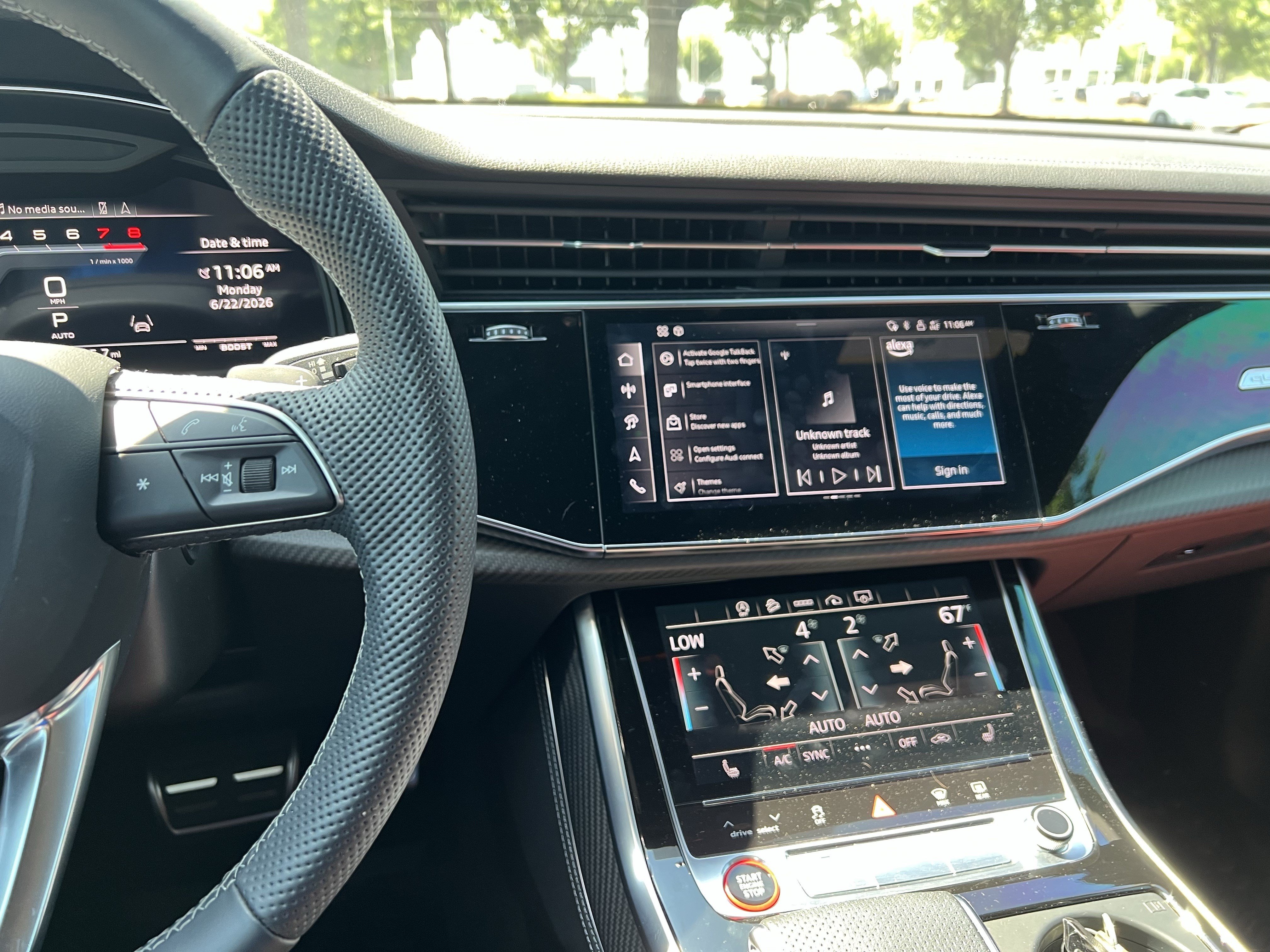 Used 2024 Audi SQ8 Premium Plus AWD/4WD image 18