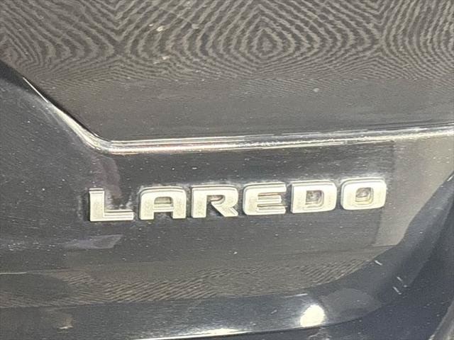 Certified 2025 Jeep Grand Cherokee Laredo w/ MOPAR Finishing Package AWD/4WD image 24