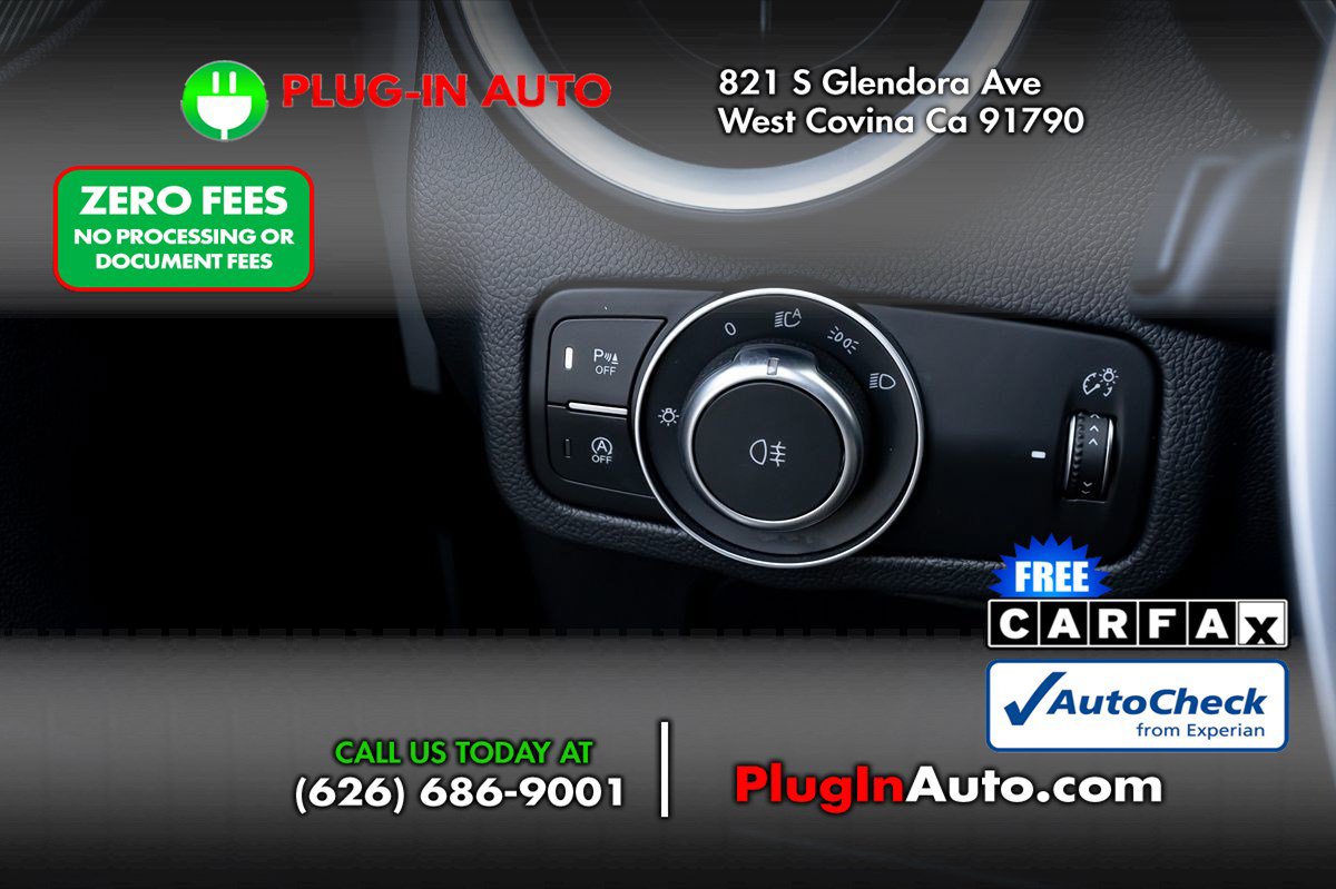 Used 2022 Alfa Romeo Stelvio Veloce AWD/4WD image 22