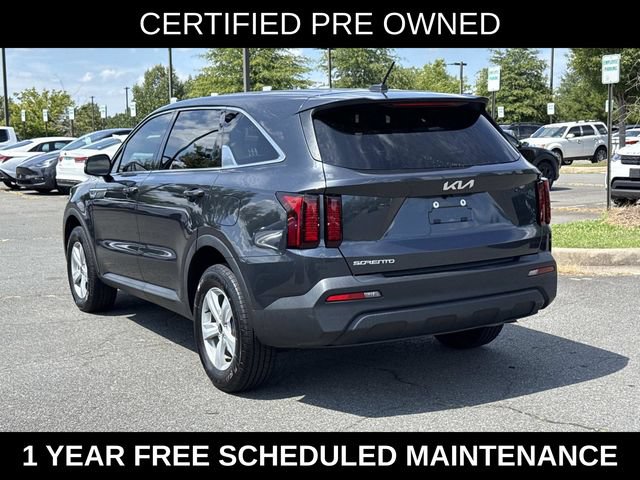 Used 2023 Kia Sorento LX AWD/4WD image 4