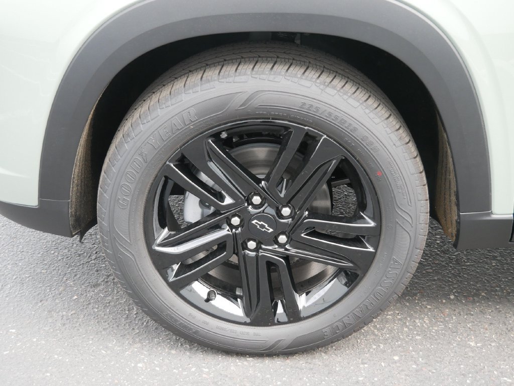 New 2026 Chevrolet Trax ACTIV FWD image 12