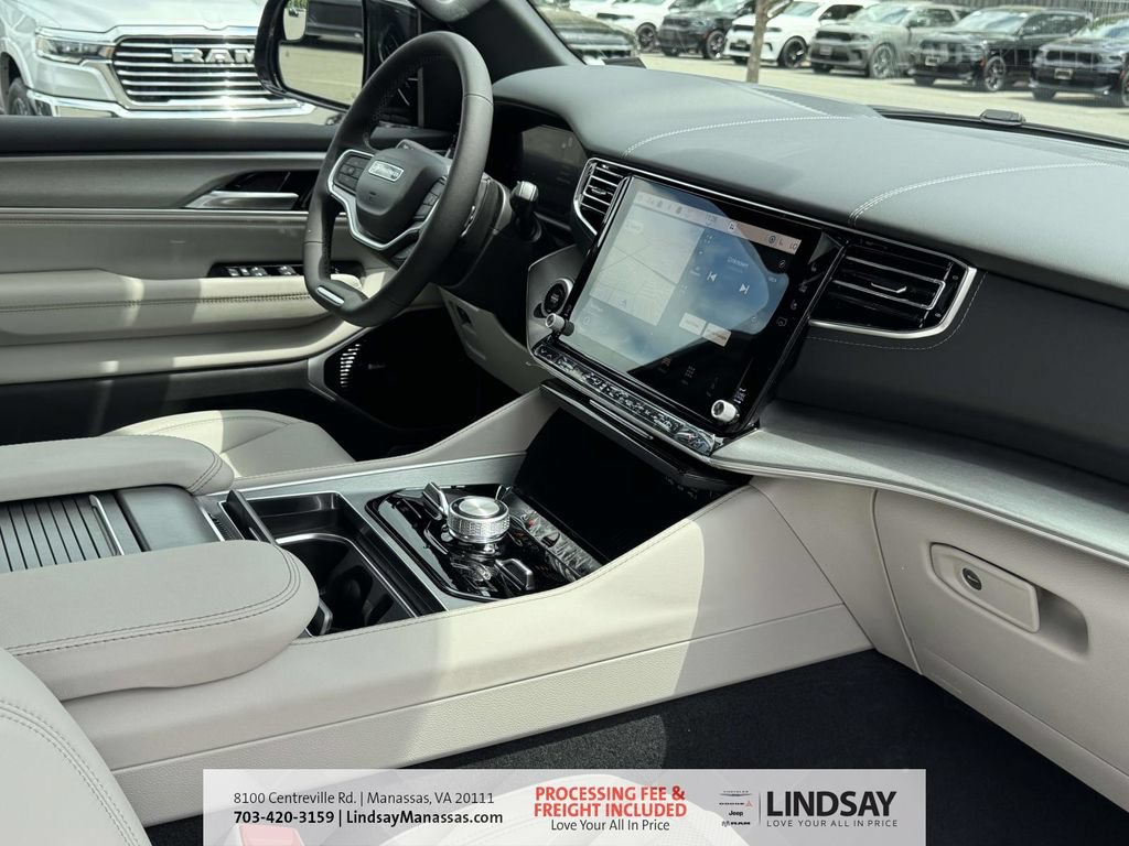 New 2026 Jeep Grand Wagoneer L Limited AWD/4WD image 11