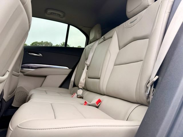 Certified 2022 Cadillac XT4 Luxury w/ Cold Weather Package FWD image 26