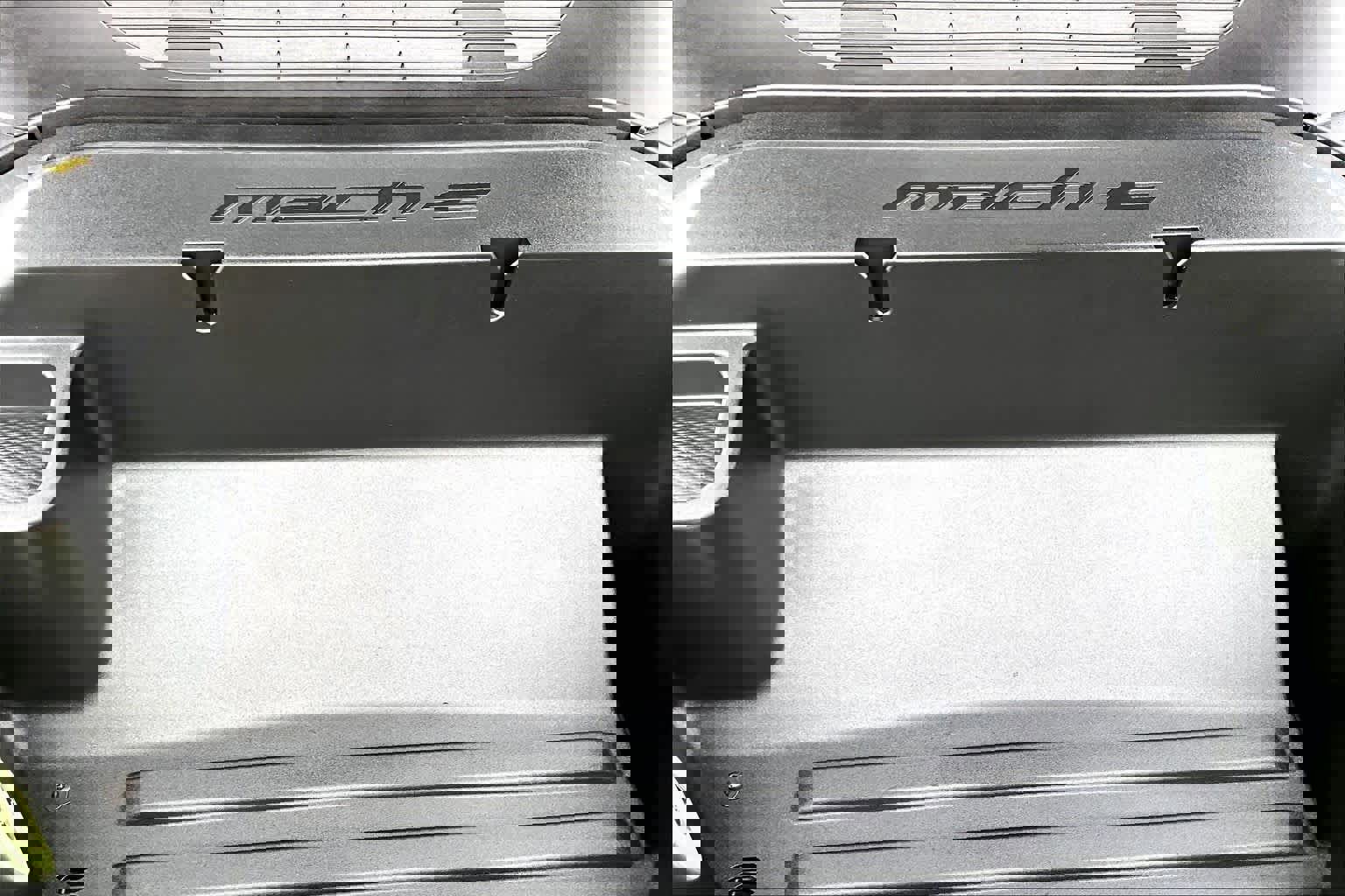 Certified 2025 Ford Mustang Mach-E GT image 32