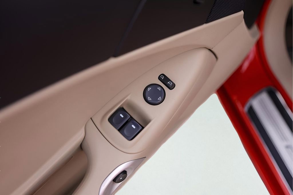 Used 2011 Chevrolet Corvette Grand Sport w/ Preferred Equipment Group image 25