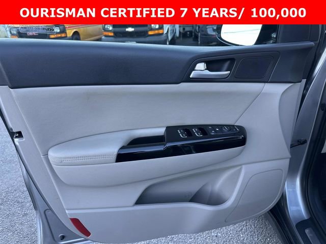 Used 2022 Kia Sportage Nightfall Edition w/ Nighfall AWD Premium Package image 18