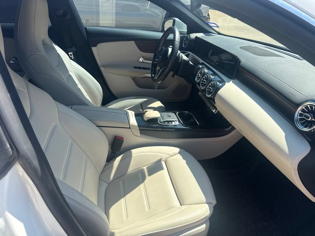 Used 2020 Mercedes-Benz CLA 250 image 15
