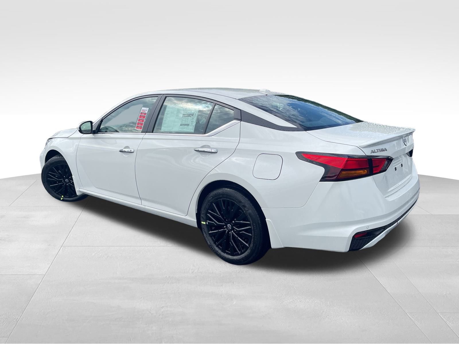 New 2025 Nissan Altima 2.5 SV w/ SV Special Edition Package image 6