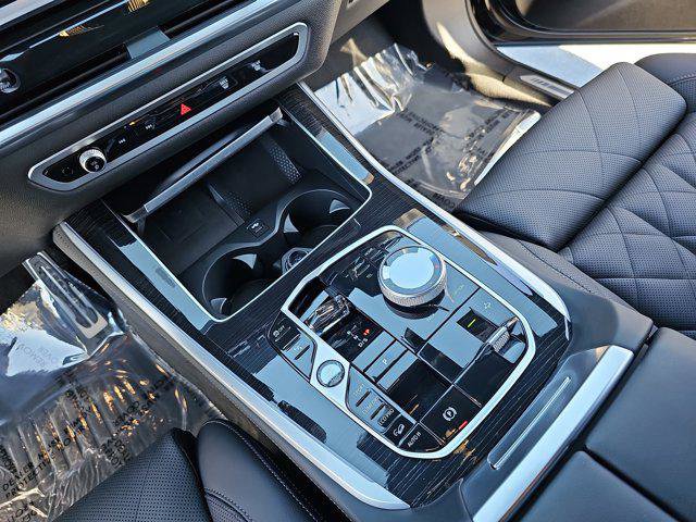 Used 2025 BMW X5 M60i image 26