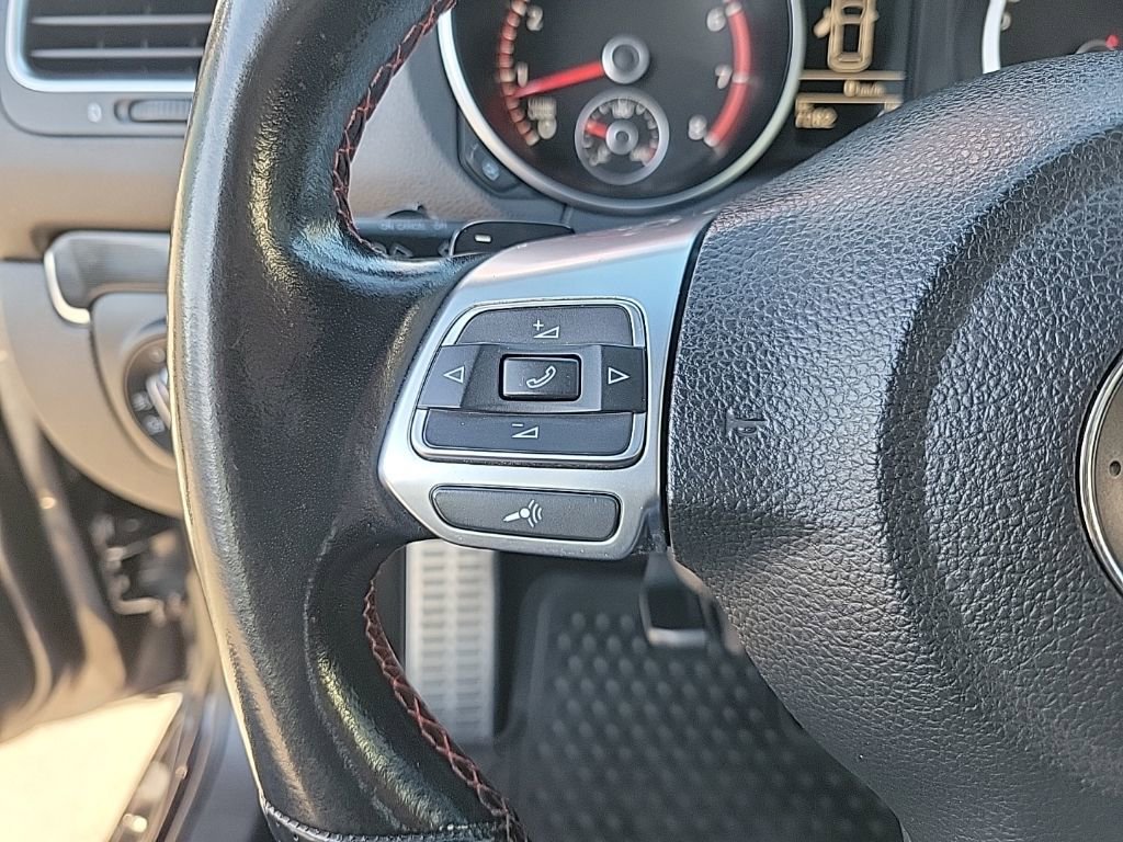 Used 2012 Volkswagen GTI 4-Door image 15