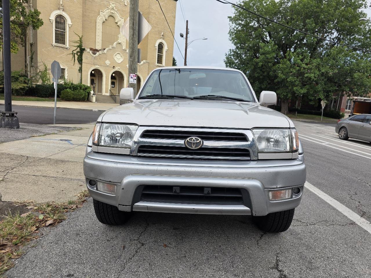 Used 1999 Toyota 4Runner Limited AWD/4WD image 8
