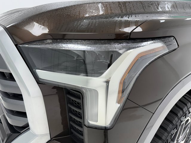 Used 2022 Toyota Tundra Limited image 6