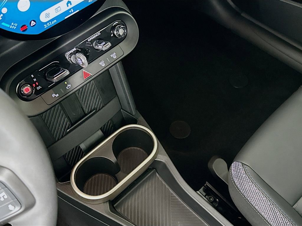 Certified 2025 MINI Cooper 2-Door Hardtop image 16