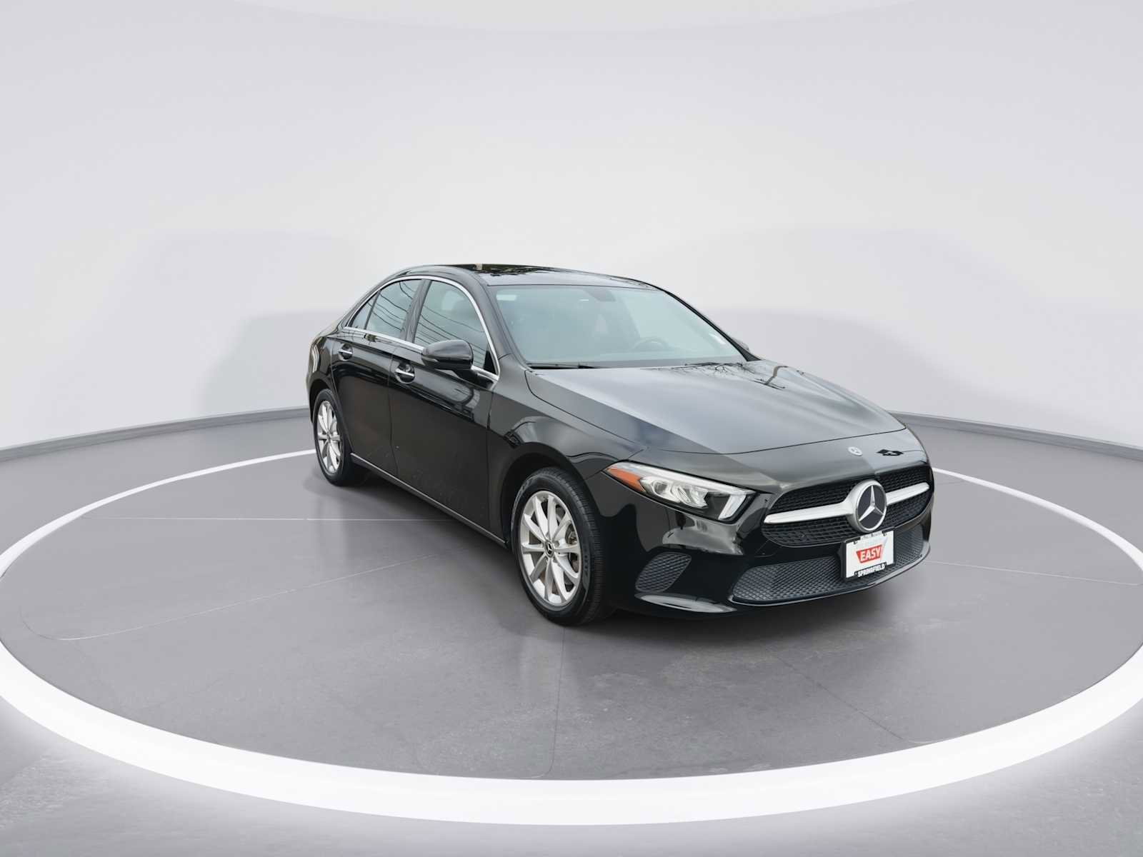 Used 2019 Mercedes-Benz A 220 4MATIC image 2