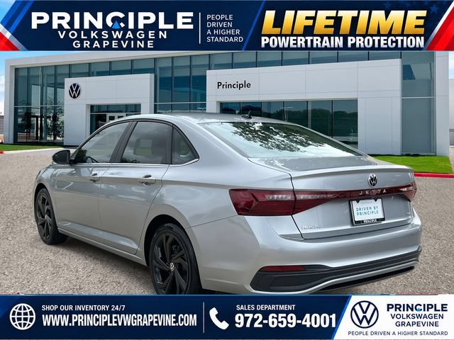 New 2026 Volkswagen Jetta SE FWD image 4