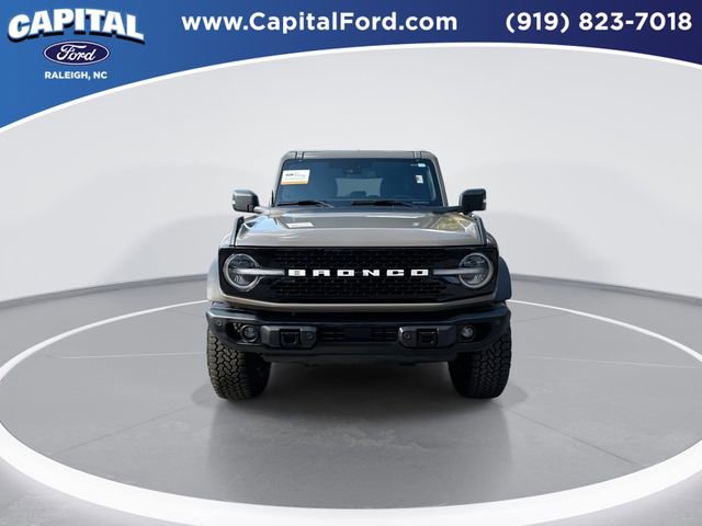 Certified 2025 Ford Bronco Badlands AWD/4WD image 3