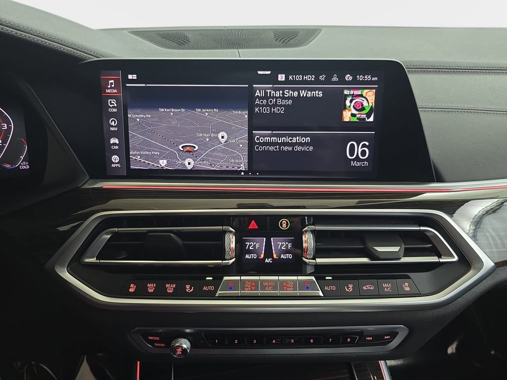 Used 2020 BMW X5 M50i AWD/4WD image 23