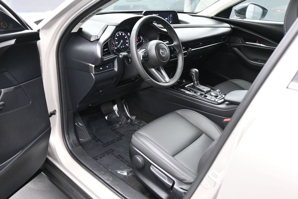 Used 2024 MAZDA CX-30 AWD 2.5 S w/ Select Sport Pkg image 2