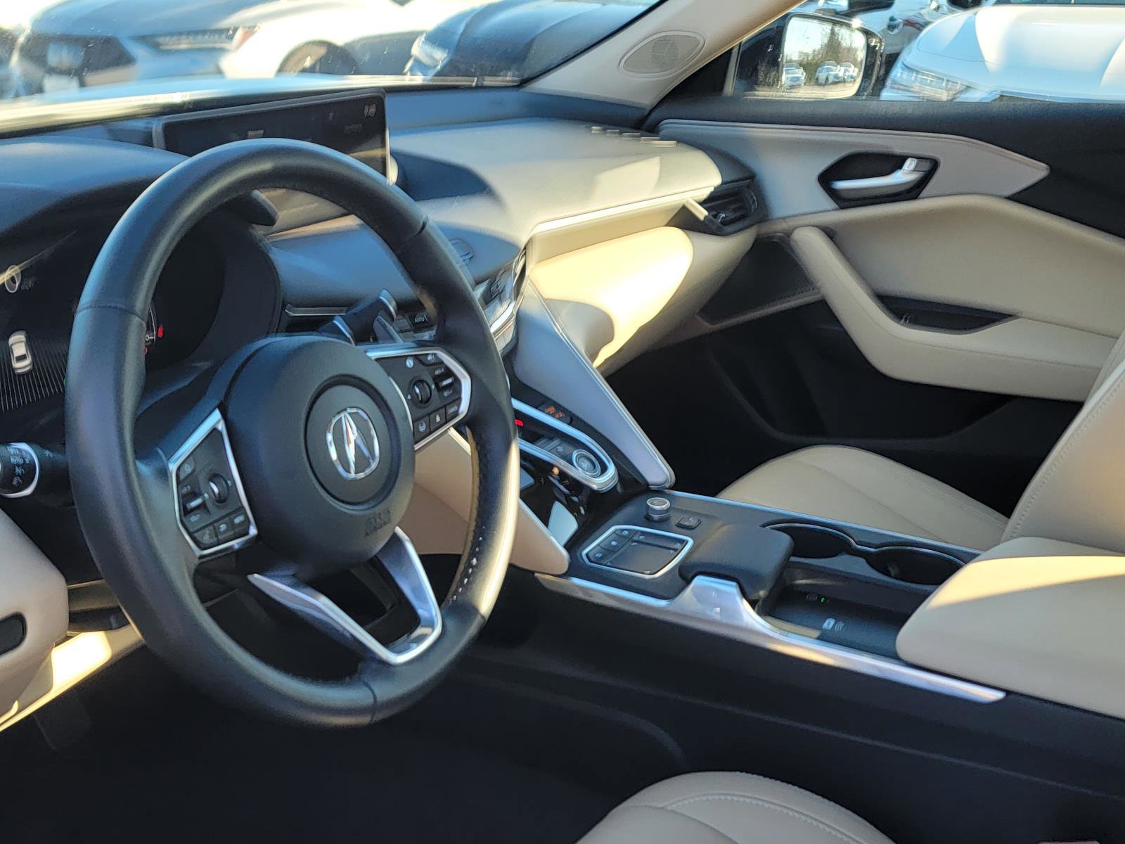 Certified 2025 Acura TLX w/ Technology Package image 9