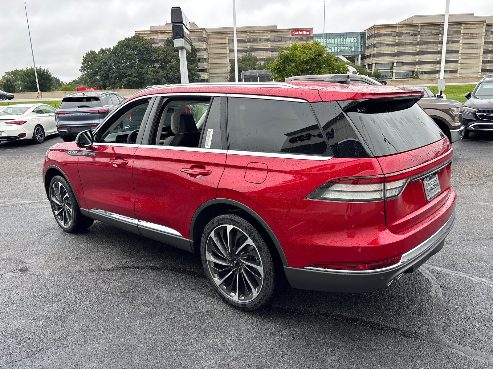 New 2026 Lincoln Aviator Reserve AWD/4WD image 5
