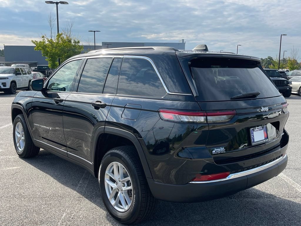 New 2026 Jeep Grand Cherokee Laredo RWD image 16