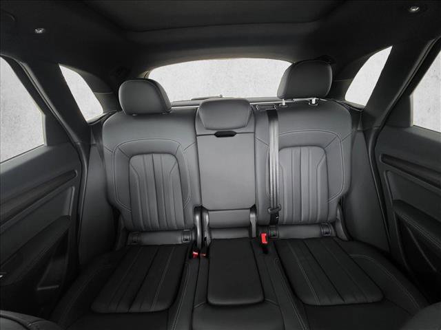 Used 2023 Audi Q5 2.0T Premium Plus w/ Premium Plus Package AWD/4WD image 12