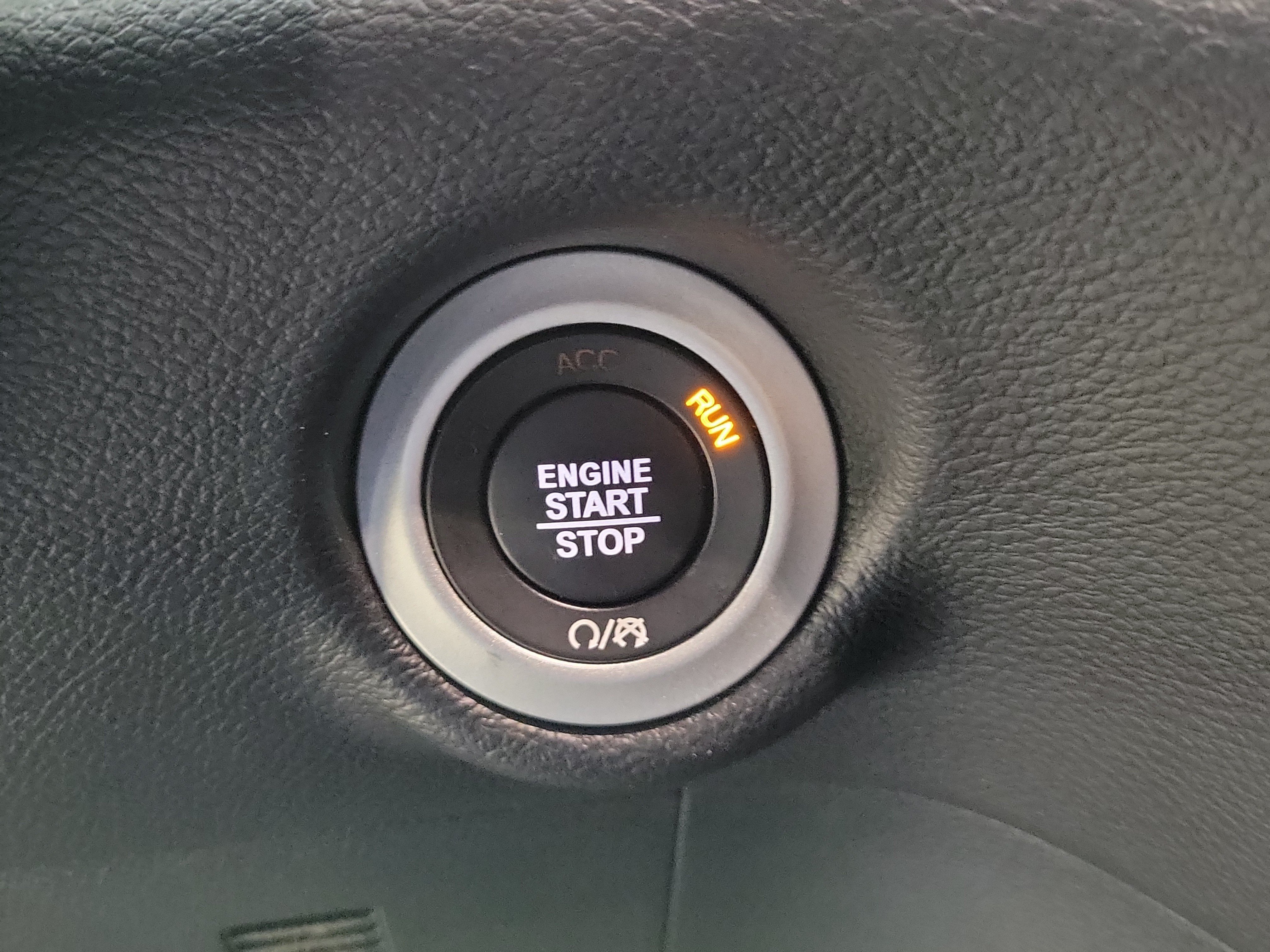 Used 2025 Chrysler Pacifica Select FWD image 29