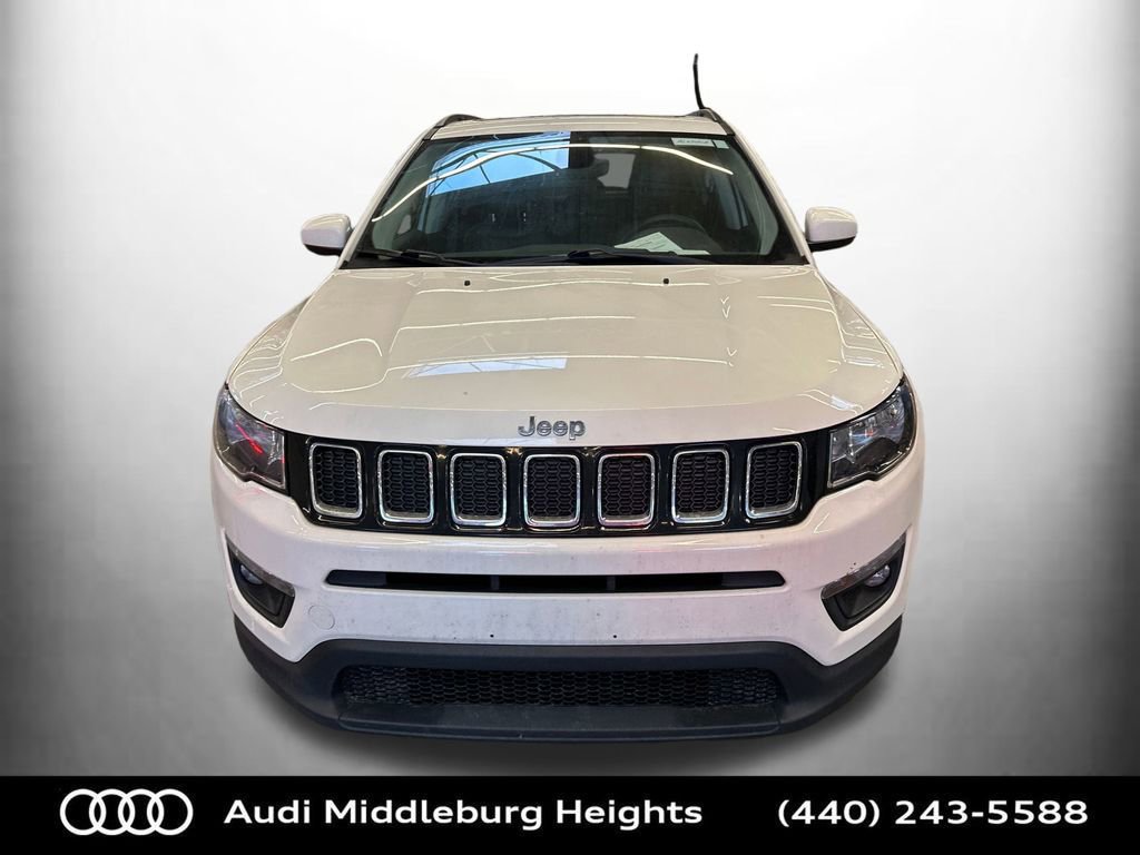 Used 2018 Jeep Compass Latitude w/ Popular Equipment Group image 9