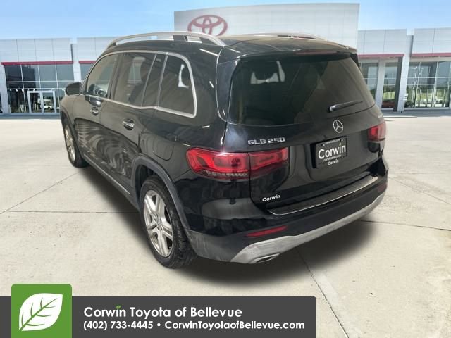 Used 2023 Mercedes-Benz GLB 250 GLB 250 image 3