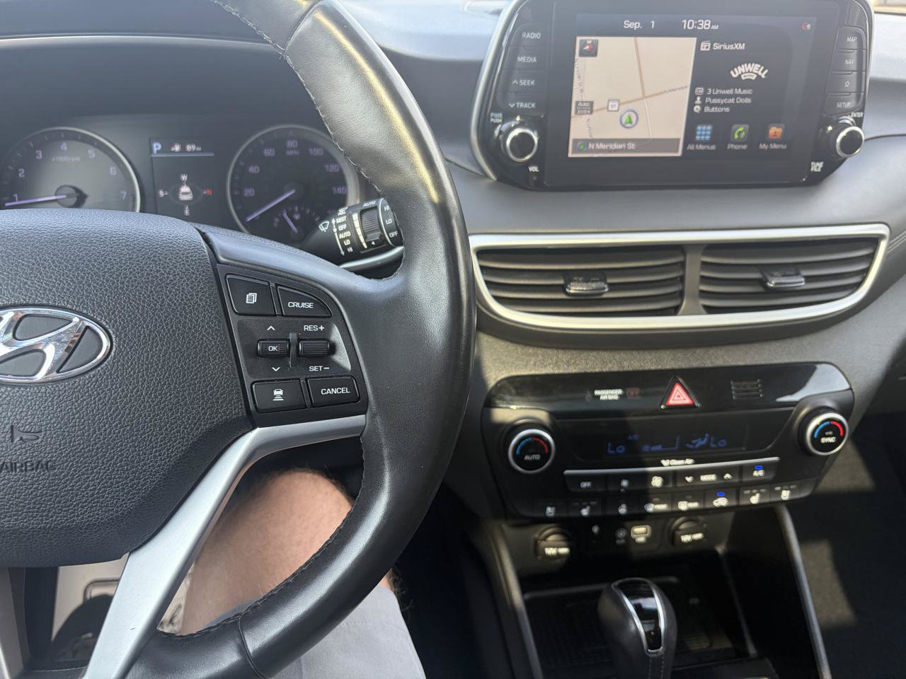 Used 2020 Hyundai Tucson Ultimate w/ Cargo Package AWD/4WD image 13