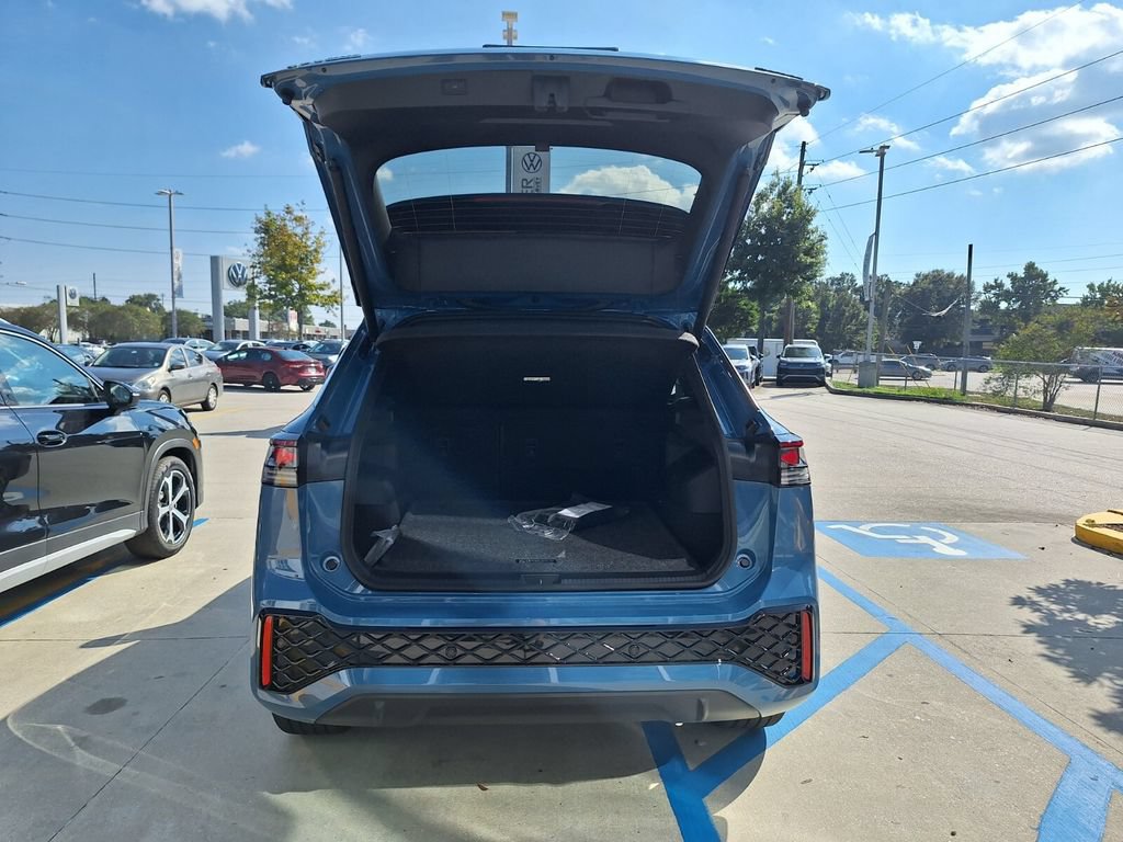 New 2026 Volkswagen Tiguan SEL R-Line AWD/4WD image 26