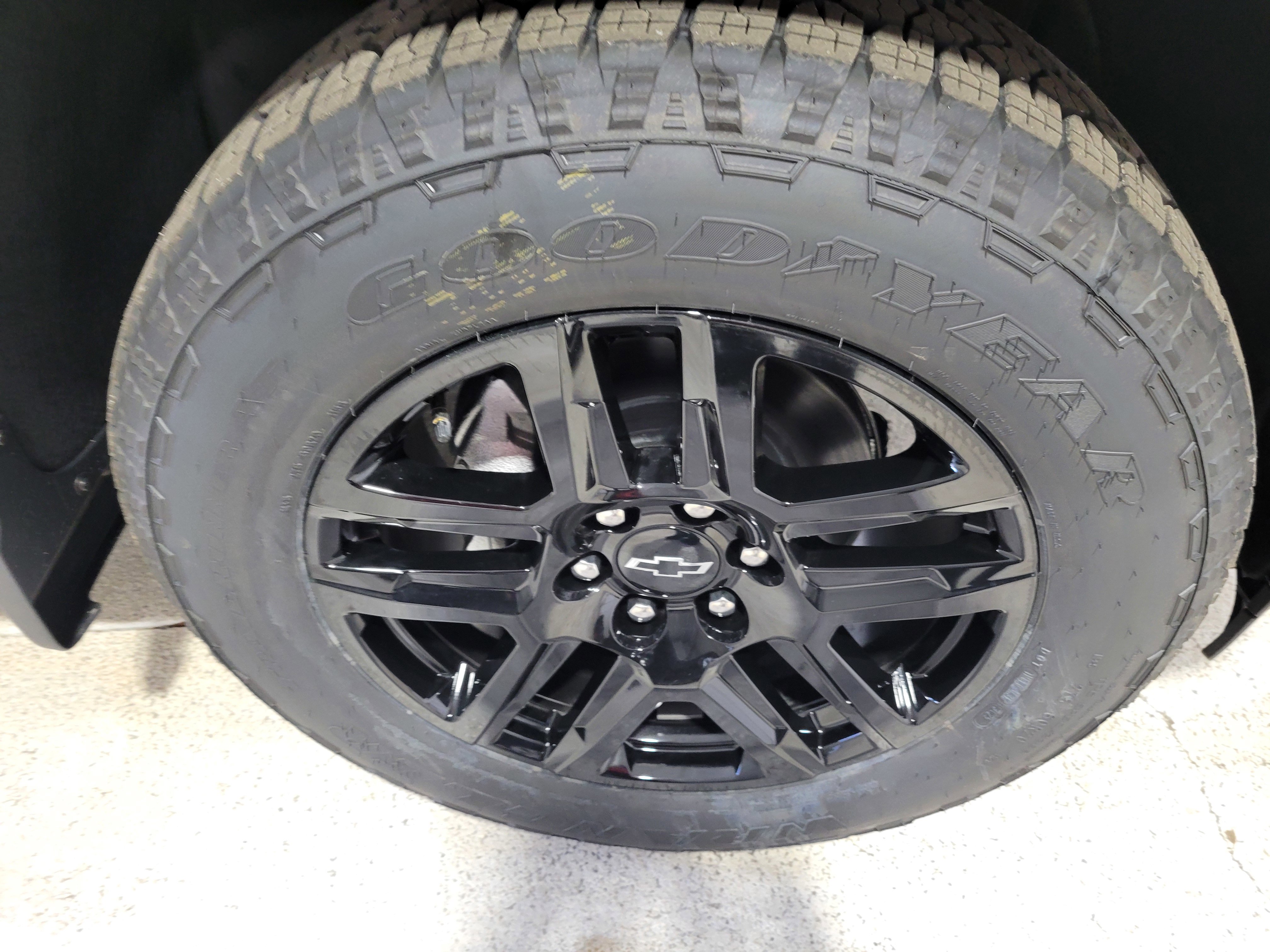 New 2026 Chevrolet Silverado 1500 High Country w/ Midnight Edition image 47
