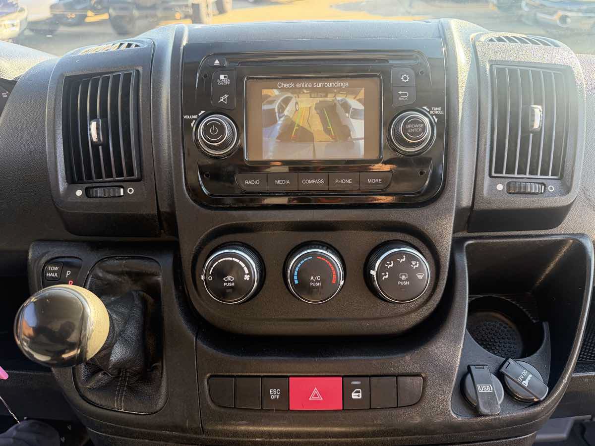 Used 2018 RAM ProMaster 2500 FWD image 17