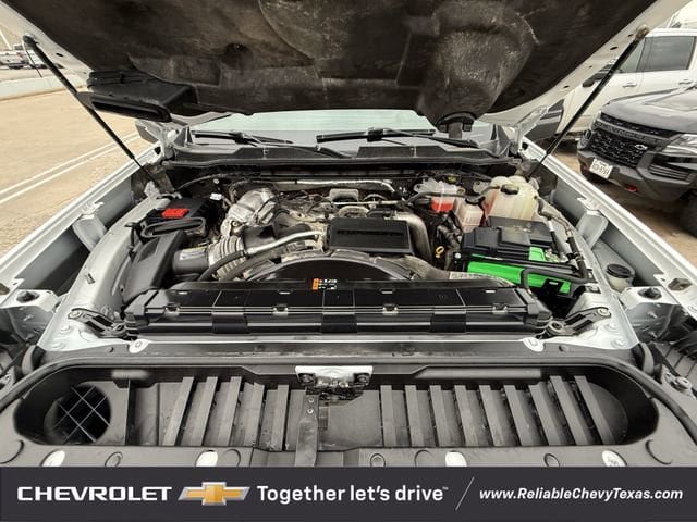 Used 2024 Chevrolet Silverado 2500 LT AWD/4WD image 34