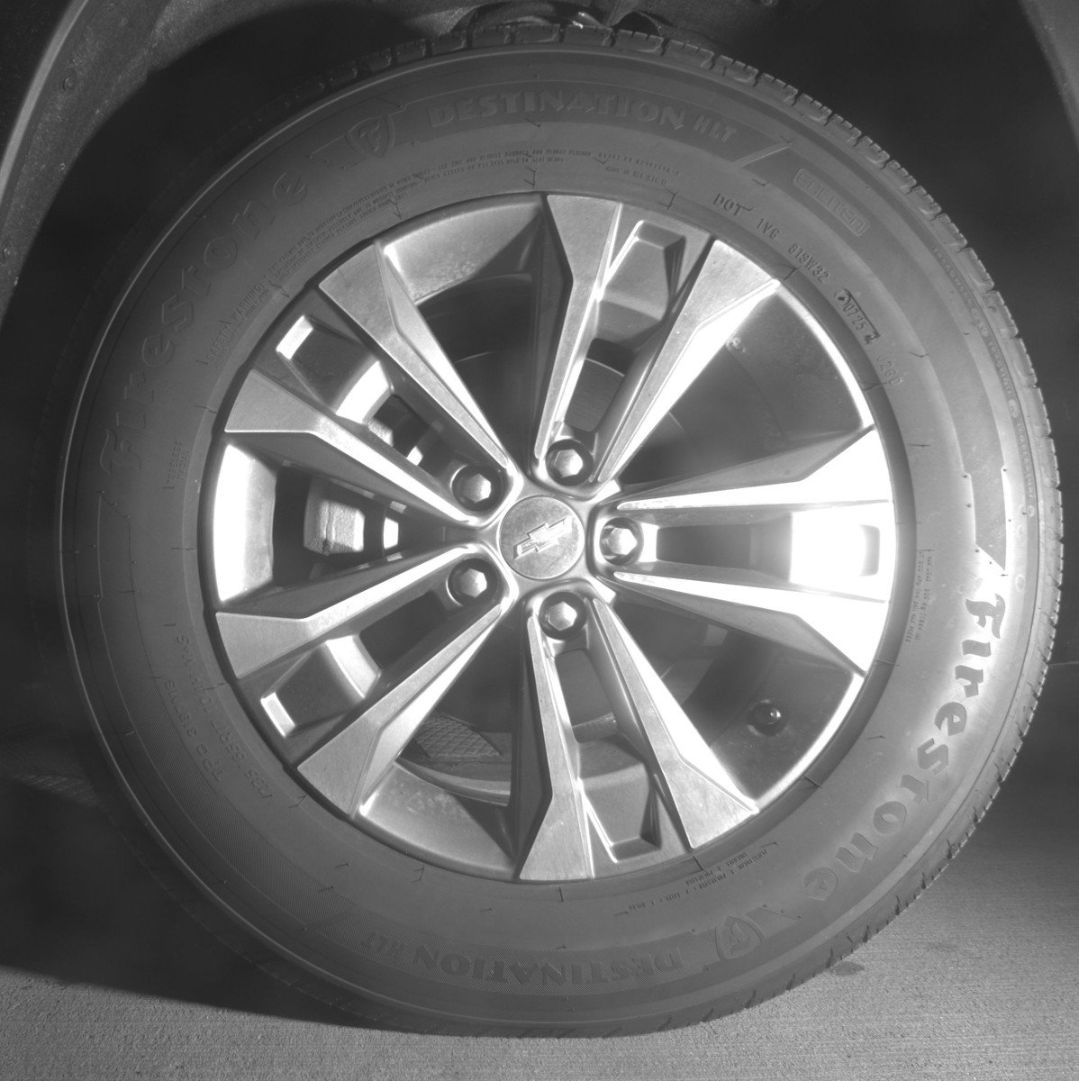 Used 2025 Chevrolet Equinox LT FWD image 12