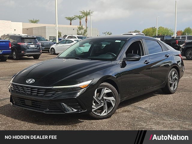 Used 2024 Hyundai Elantra SEL w/ Convenience Package