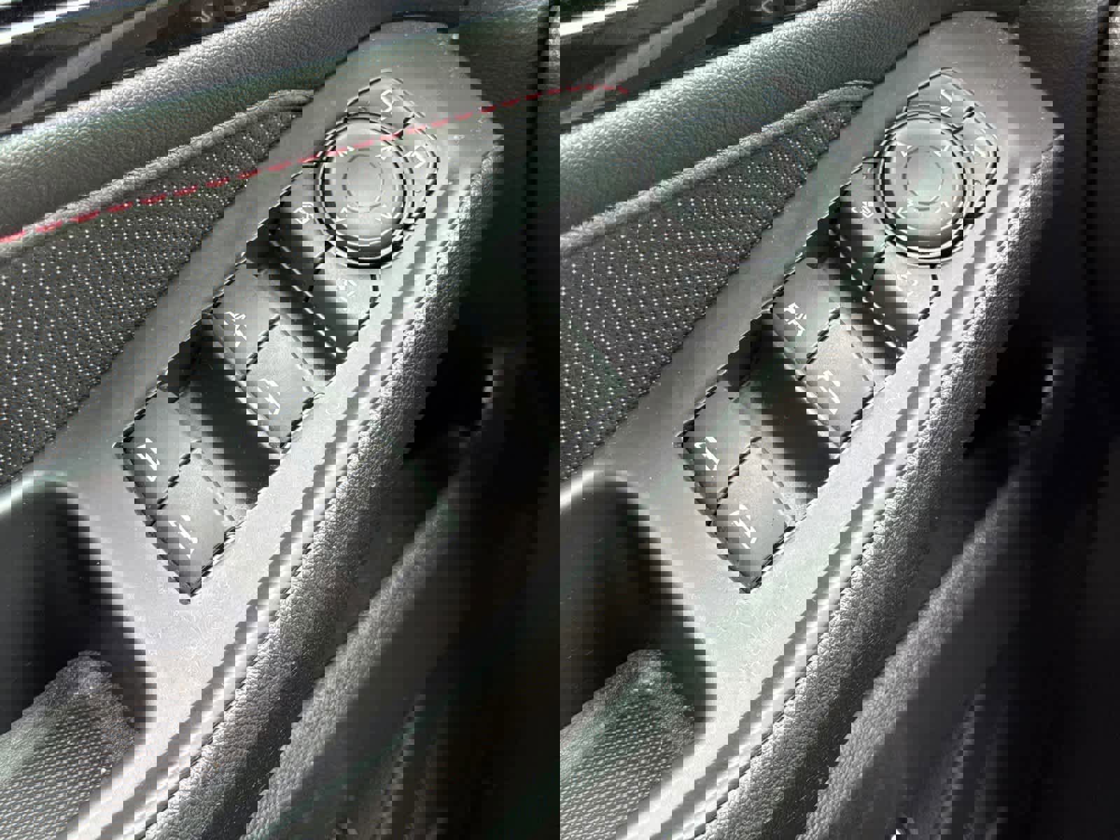 Certified 2022 Chevrolet Traverse RS image 24