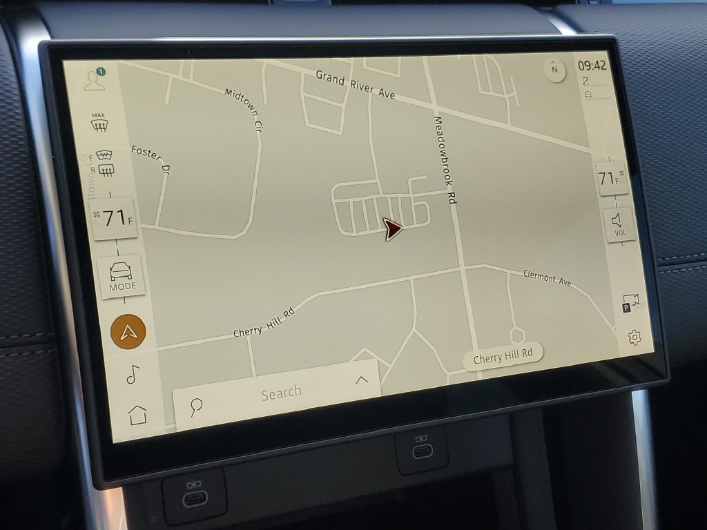 New 2026 Land Rover Discovery Sport Landmark AWD/4WD image 22