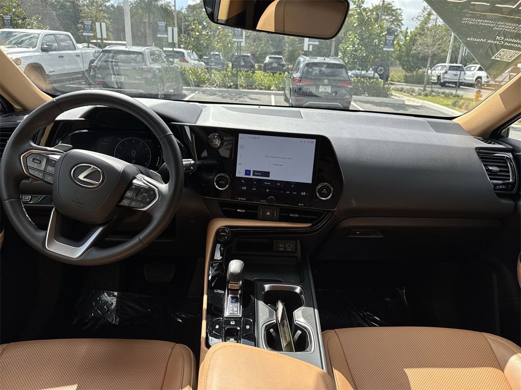Used 2023 Lexus NX 250 FWD w/ Towing Package (2000 Lbs) image 15