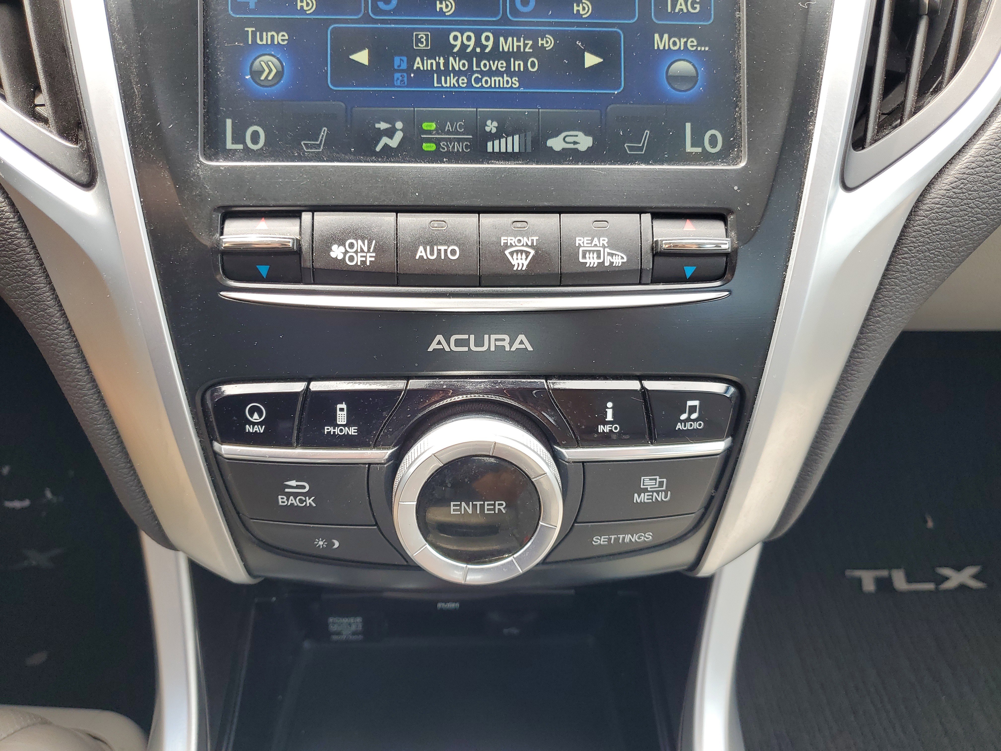 Used 2015 Acura TLX V6 w/ Technology Package image 33