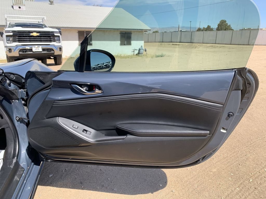Used 2021 MAZDA MX-5 Miata Grand Touring RWD image 23