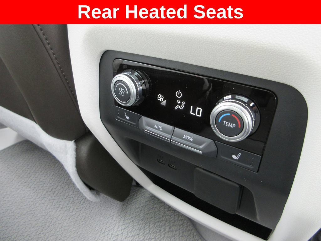 Certified 2025 GMC Acadia Denali AWD/4WD image 28