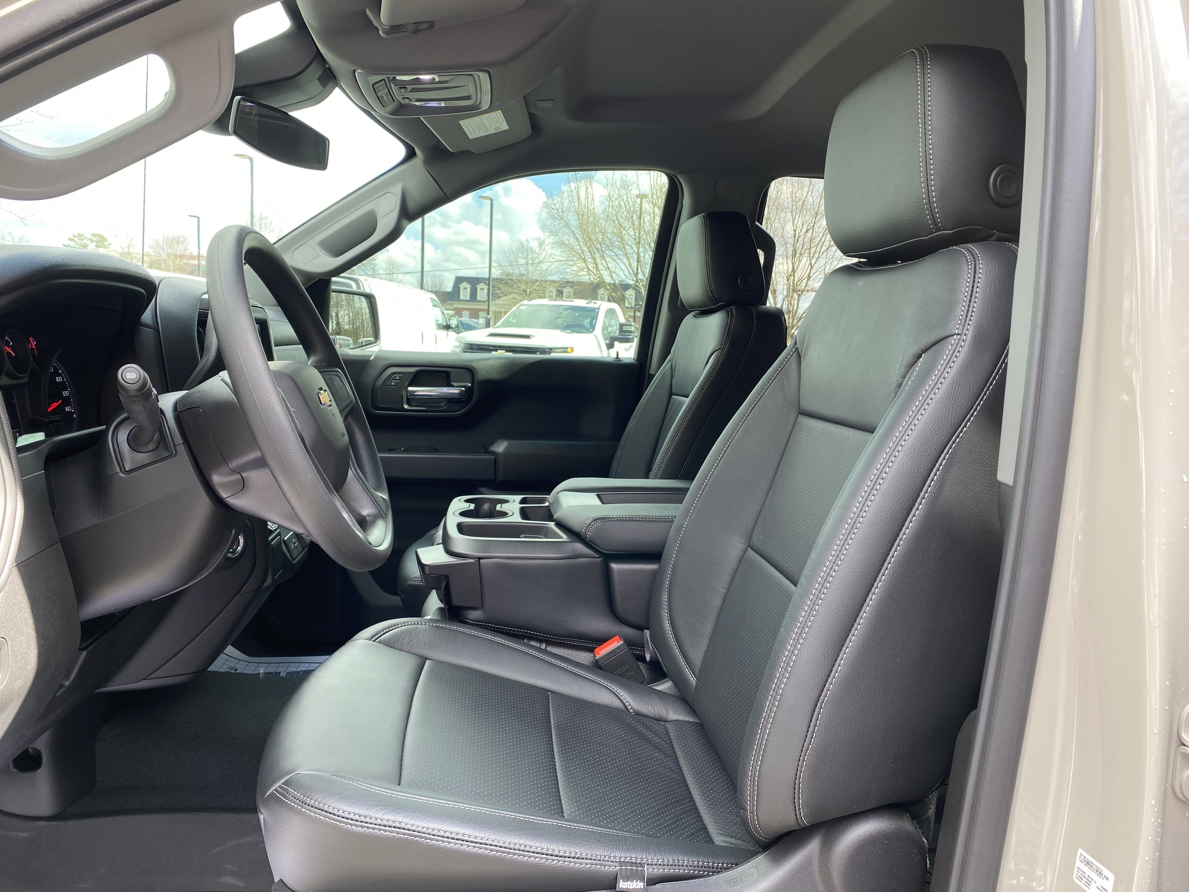 Used 2026 Chevrolet Silverado 1500 Custom w/ Turbomax Blackout Package AWD/4WD image 16