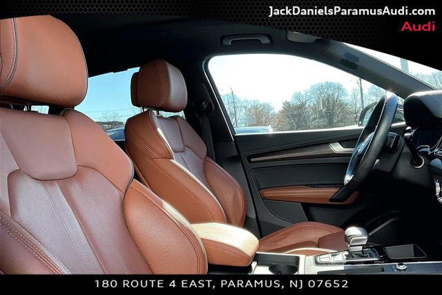 Used 2023 Audi Q5 2.0T Premium Plus w/ Premium Plus Package image 7