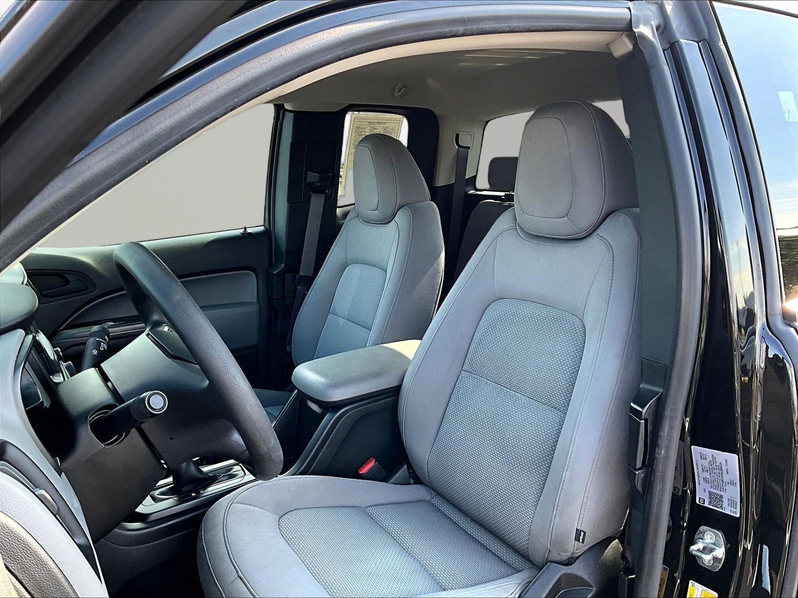 Used 2022 Chevrolet Colorado W/T w/ Custom Special Edition RWD image 19